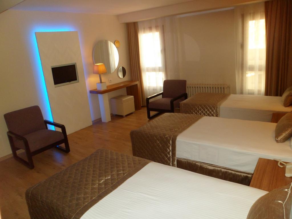 Hotel Baylan Basmane Измир Екстериор снимка